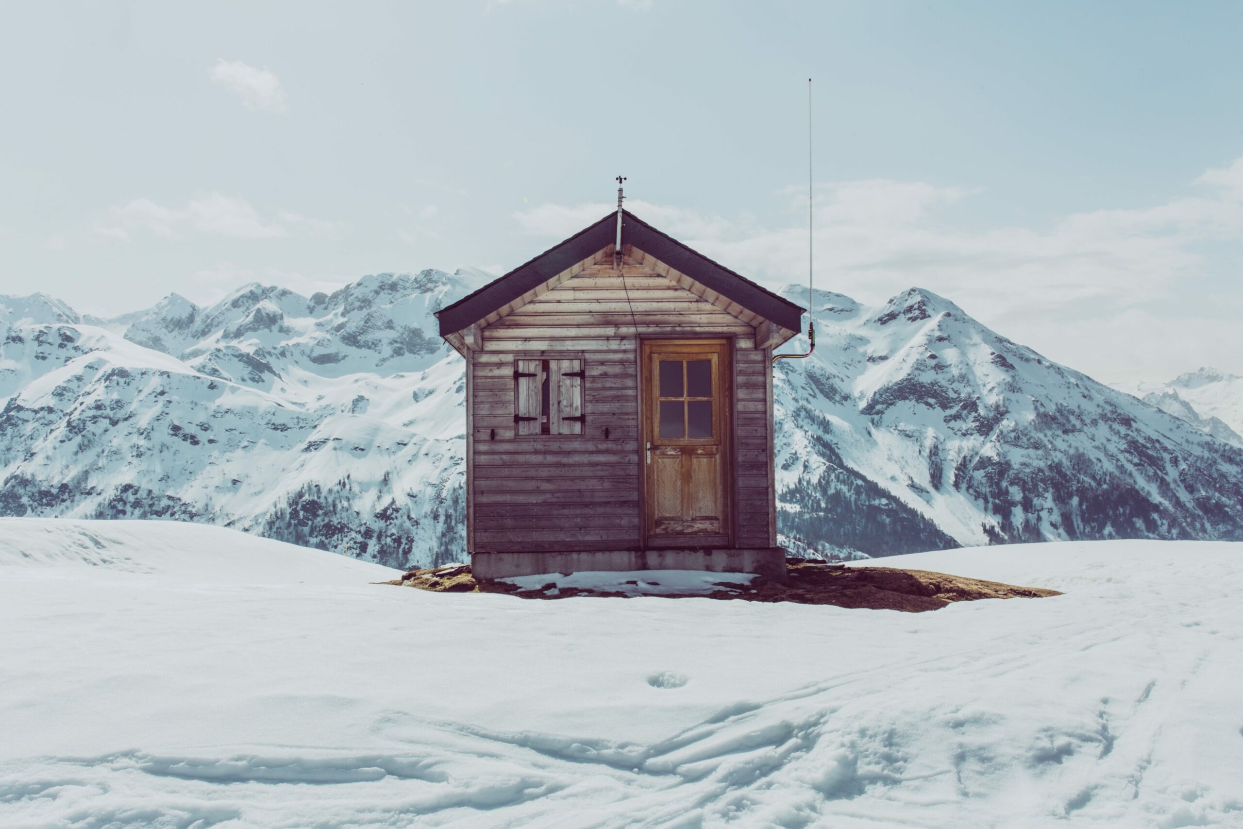 Sauna gesund: Hütte im Gebirge